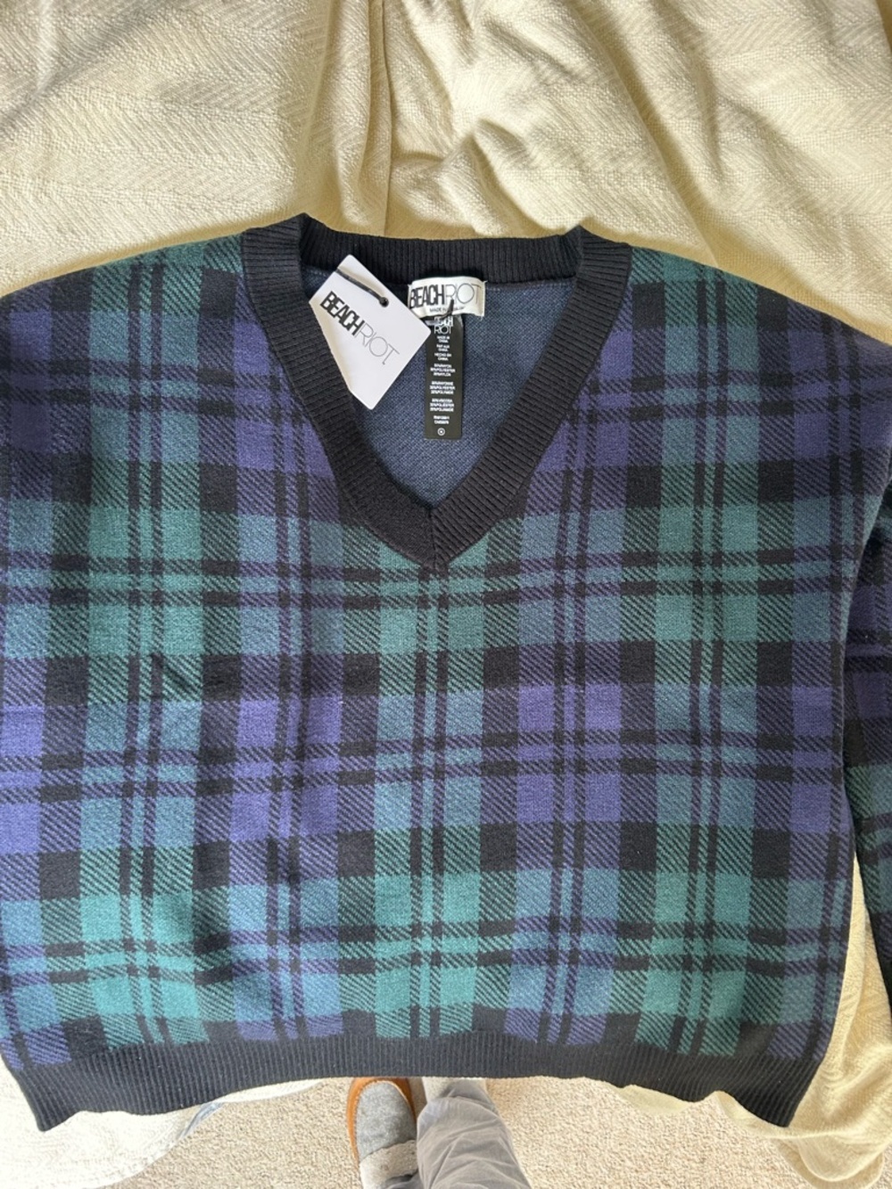 Beach Riot Men's V-Neck Plaid Sweater - Navy & Green